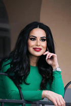 Belle mariée ukrainienne alesya de cherkassy avec Noirs cheveux, âge 46 photo-3