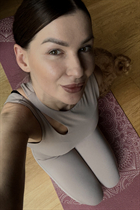 vienna mariée lesya avec Noirs cheveux, âge 39 photo-2