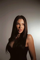 Belle mariée ukrainienne anastasiia de zaporizhzhia avec Brunette cheveux, âge 28