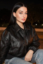 Mariée de athens hanna avec Noirs cheveux, âge 30 photo-21