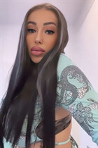 Girl from san francisco bettina with Black hair age 31 photo-13