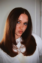 Ukrainian single woman sofiia from kyiv with Light Brown hair age 18 photo-4