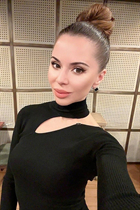 Esposa de Ucrania yana de kharkov con pelo Marrón oscuro y edad 43 photo-8