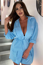 Belle mariée ukrainienne karyna de kyiv avec Brunette cheveux, âge 27 photo-3