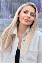 Bride from bratislava katerina with Blonde hair age 41 photo-15