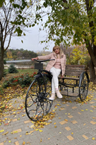 Sortir avec une femme allemande svetlana de berlin avec Blond cheveux 56 ans photo-10