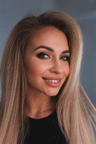 Bride from alicante dariia with Light Brown hair age 37 photo-12