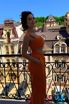 Dating a ukrainian woman larisa from kiev with Dark Brown hair age 43 photo-20