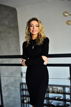 Femme parfaite oleksandra de philadelphia, kiev avec Chatain clairs cheveux, âge 44 photo-35