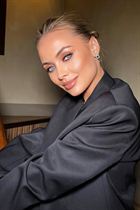 Belarusian woman alisa from minsk with Blonde hair age 35 photo-17