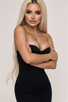 Ukrainian woman anastasiia from kiev with Blonde hair age 25 photo-15