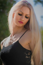 Novia de varna kristiana con pelo Rubio y edad 38 photo-8