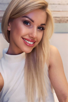 Ukrainian lady kateryna from kiev with Blonde hair age 39 photo-6