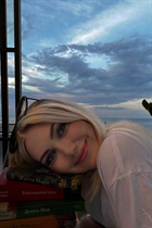 Novia de odessa yana con pelo Rubio y edad 31 photo-42