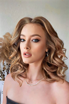 Dame d'Ukraine alyona de lviv avec Blond cheveux, âge 30 photo-1