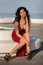 Ukrainian wife irina from odessa with Black hair age 35 photo-4