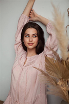 Dating a ukrainian girl natali from kiev with Dark Brown hair age 28 photo-7