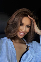 Single Ukrainian bride alika from berlin with Dark Brown hair age 27 photo-7