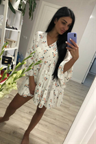 Dating a ukrainian woman evgenia from kharkov with Black hair age 38 photo-10