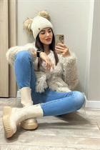 Bride from bratislava barbora with Dark Brown hair age 35 photo-19