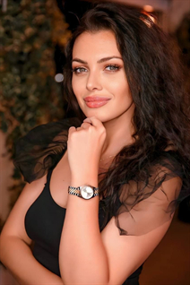 Femme parfaite anastasia de astana avec Chatain clairs cheveux, âge 42