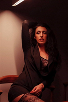 Mariée ukrainienne yana de kropyvnytskyi avec Noirs cheveux, âge 40 photo-6