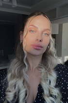 Ukrainian lady alina from poltava with Blonde hair age 30 photo-1