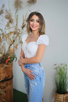 trieste bride olena with Light Brown hair age 49 photo-10