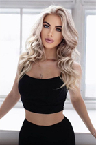 Ukrainian girl polina from odessa with Blonde hair age 26 photo-9