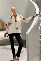 Pretty girl irina from london with Blonde hair age 35 photo-33