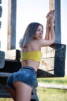 Ukrainian woman for dating yulia from kiev with Light Brown hair age 27 photo-6