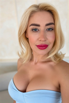 Fille ukrainienne yaroslava de kyiv avec Blond cheveux, âge 40 photo-16