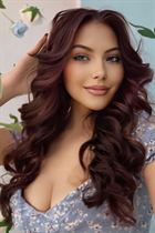 Femme parfaite olesya de paris avec Chatain clairs cheveux, âge 19 photo-12