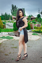 Ukrainian lady julia from kiev with Black hair age 30 photo-3
