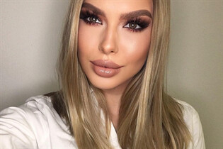 pristina mariée andrijana avec Chatain clairs cheveux, âge 31 photo-21