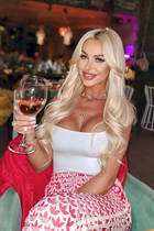 Beautiful romanian woman mirabela from bucharest with Blonde hair 41 years old photo-5