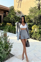 Femme parfaite olesya de dubai avec Noirs cheveux, âge 38 photo-9