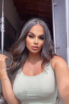 Dating a colombian girl maria from cartagena with Black hair 29 years old