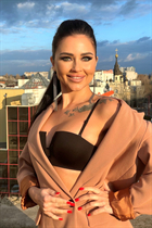 Ukrainian wife marianna from nikolaev with Dark Brown hair age 37 photo-18