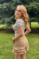 Date ukrainian tatiana from dnepr with Blonde hair age 51 photo-13