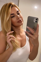 Ukrainian single woman inna from kharkov with Blonde hair age 51 photo-16