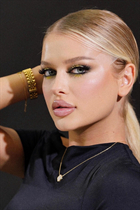 Novia de almaty yuliua con pelo Rubio y edad 23 photo-49