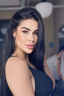 Ukranian bride maria from odessa with Dark Brown hair age 21