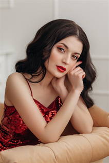 Russian pretty woman mariia from taganrog with Dark Brown hair age 26
