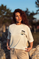 Dating a moldovan girl irina from tiraspol with Light Brown hair age 28 photo-30