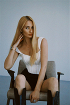 Femme ukrainienne anastasiia de odessa avec Blond cheveux, âge 28 photo-4