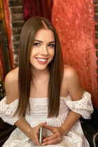 Romanian bride oksana from brasov with Light Brown hair 25 years old photo-7