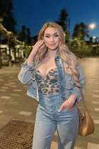 Pretty ukrainian lady alona from slavyansk with Blonde hair age 33 photo-2