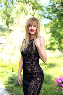Ukriane bride maria from kharkov with Light Brown hair age 36