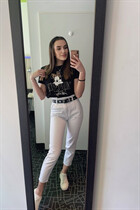 Single Ukrainian bride sofiia from lviv with Dark Brown hair age 23 photo-3